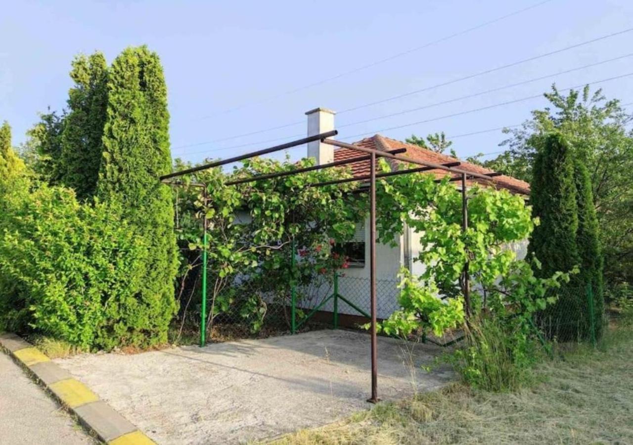 Cozy House Cvetkovic Villa Ni Esterno foto
